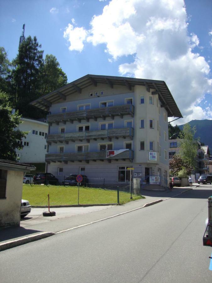Schlafgut Küssler - 70m vom City Express Zell am See Exterior foto